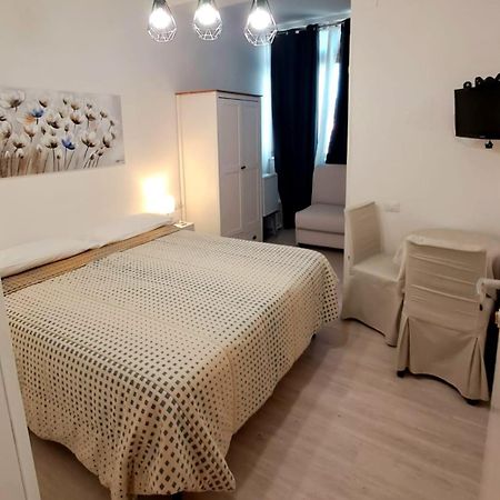 Affittacamere Miri Cagliari Exterior foto